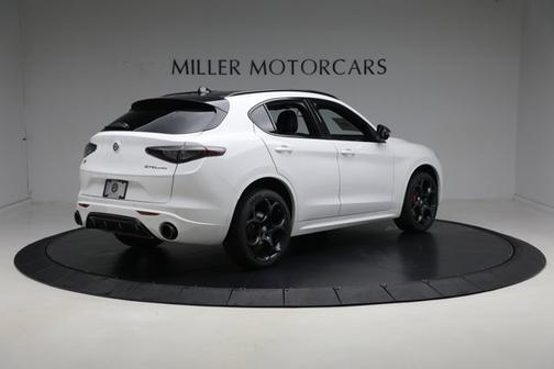2025 Alfa Romeo Stelvio Ti