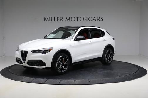 2025 Alfa Romeo Stelvio Sprint AWD