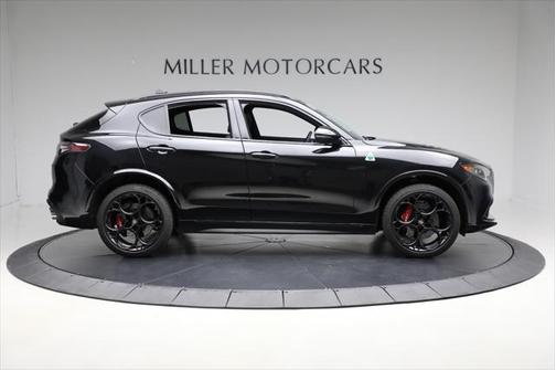2024 Alfa Romeo Stelvio Quadrifoglio