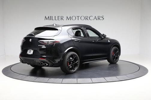 2024 Alfa Romeo Stelvio Quadrifoglio