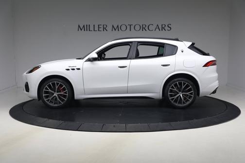 2026 Maserati Grecale Modena