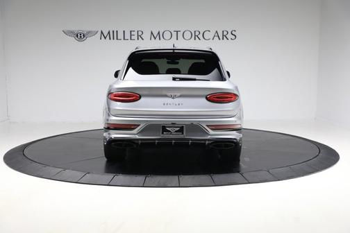 2022 Bentley Bentayga V8