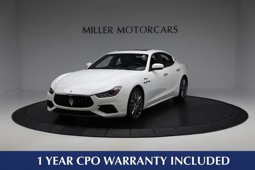 2022 Maserati Ghibli Modena Q4