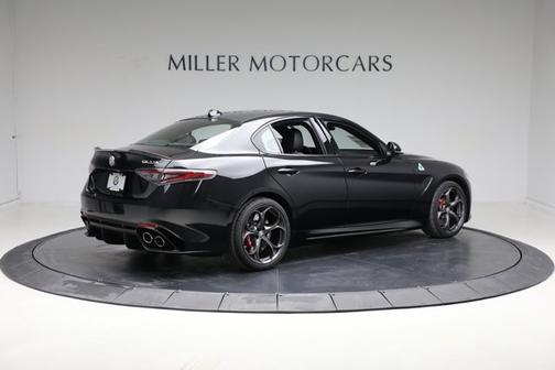 2024 Alfa Romeo Giulia Quadrifoglio