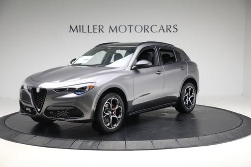 2025 Alfa Romeo Stelvio Sprint AWD