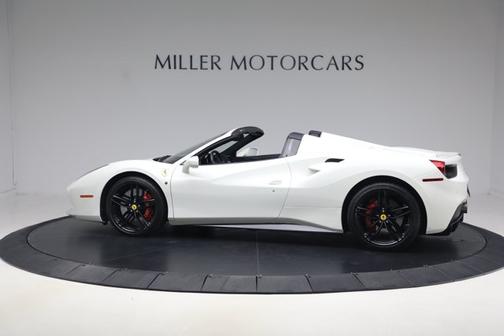 Bianco Avus 2016 Ferrari 488 Spider Base