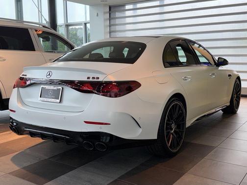 Moonlight White 2026 Mercedes-Benz AMG E 53 Base
