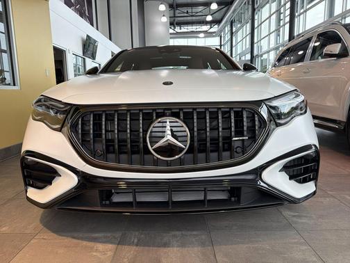 Moonlight White 2026 Mercedes-Benz AMG E 53 Base