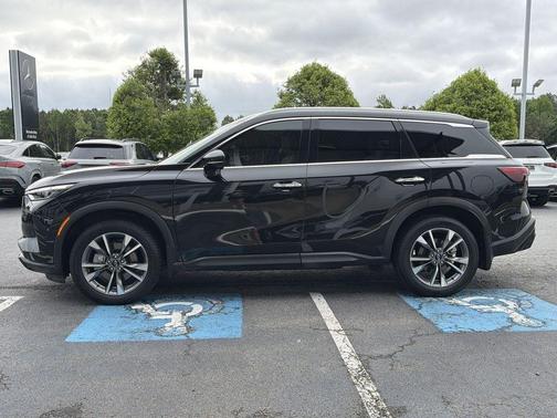 Diamond Black 2024 INFINITI QX60 Luxe