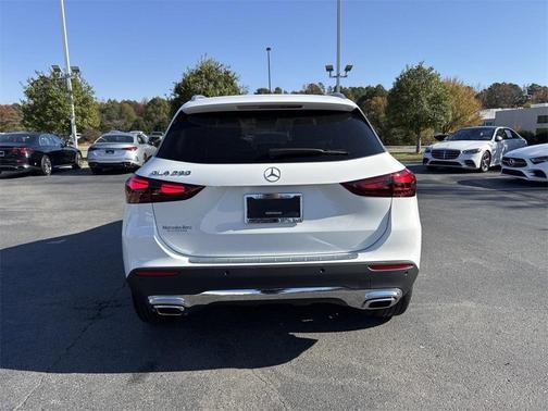 2025 Mercedes-Benz GLA 250 Base