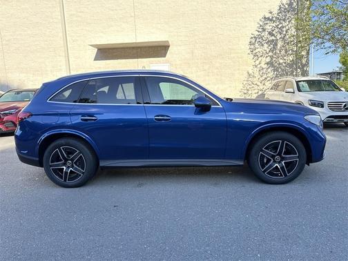 2025 Mercedes-Benz GLC 350e Base 4MATIC