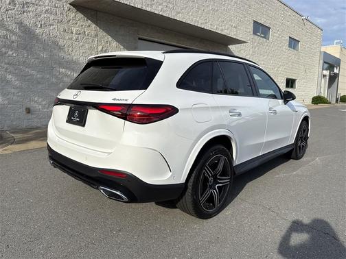 2025 Mercedes-Benz GLC 350e Base 4MATIC