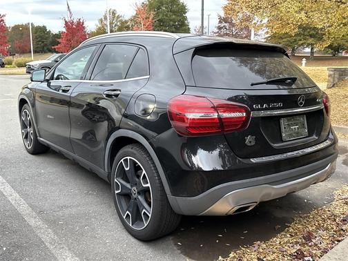 2018 Mercedes-Benz GLA 250 Base 4MATIC