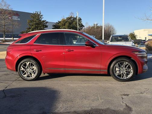 2025 Genesis GV70 2.5T