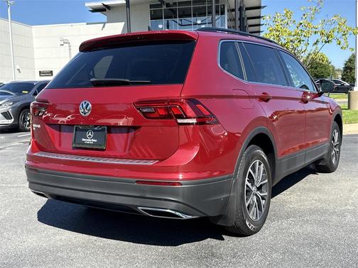 2019 Volkswagen Tiguan 2.0T SE