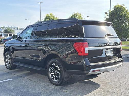 Agate Black Metallic 2024 Ford Expedition XLT