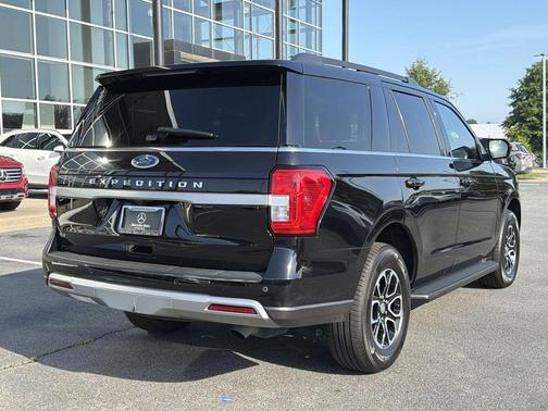 Agate Black Metallic 2024 Ford Expedition XLT
