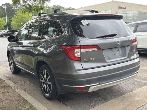 Modern Steel Metallic 2022 Honda Pilot Touring 7-Passenger