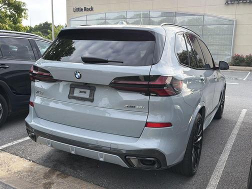 Brooklyn Gray Metallic 2024 BMW X5 xDrive40i