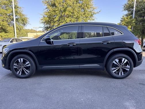 2025 Mercedes-Benz GLA 250 Base