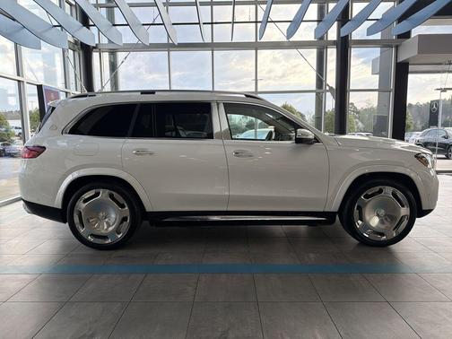 2026 Mercedes-Benz Maybach GLS 600 