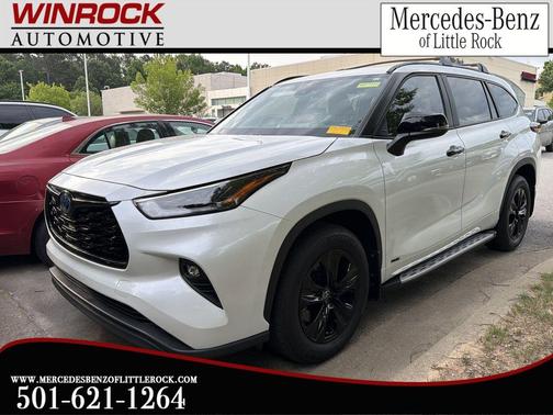 Wind Chill Pearl 2024 Toyota Highlander Hybrid XLE