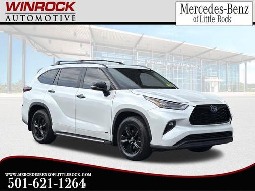 Wind Chill Pearl 2024 Toyota Highlander Hybrid XLE