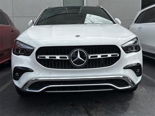2025 Mercedes-Benz GLA 250 Base
