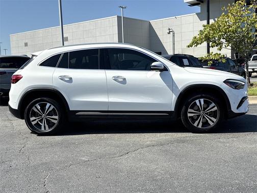 2025 Mercedes-Benz GLA 250 Base