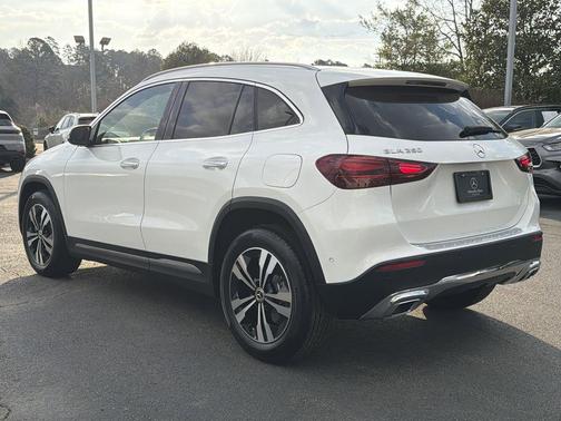 2025 Mercedes-Benz GLA 250 Base