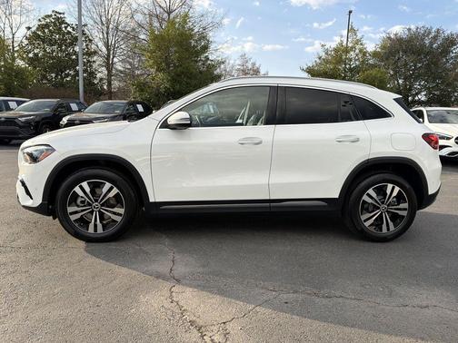 2025 Mercedes-Benz GLA 250 Base