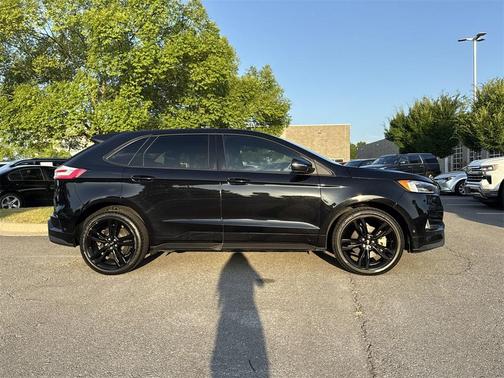 2019 Ford Edge ST
