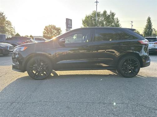 2019 Ford Edge ST
