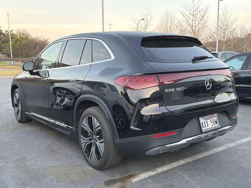 Obsidian Black Metallic 2023 Mercedes-Benz EQE 350+ Base