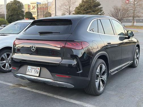 Obsidian Black Metallic 2023 Mercedes-Benz EQE 350+ Base