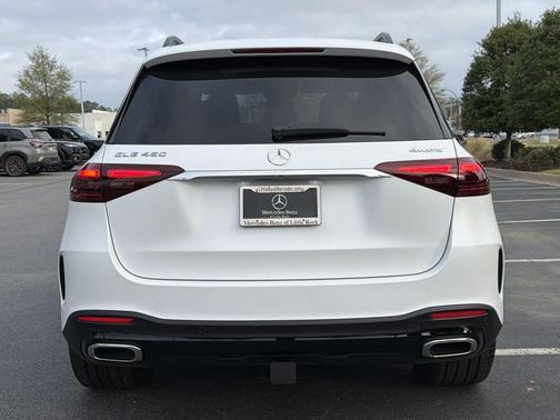 Moon 2026 Mercedes-Benz GLE 450 4MATIC
