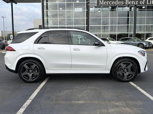Moon 2026 Mercedes-Benz GLE 450 4MATIC