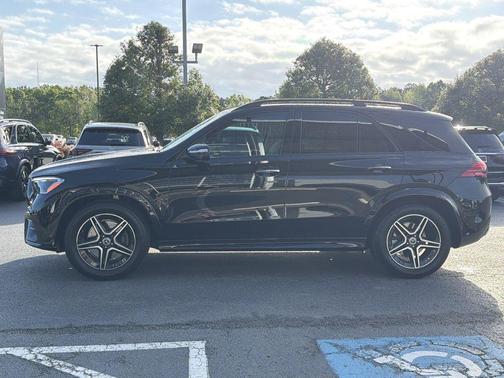 Obsidian Black Metallic 2025 Mercedes-Benz GLE 350 Base