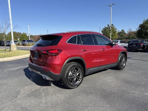 2025 Mercedes-Benz GLA 250 Base