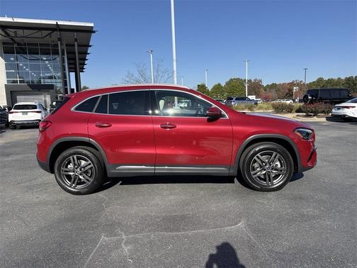 2025 Mercedes-Benz GLA 250 Base