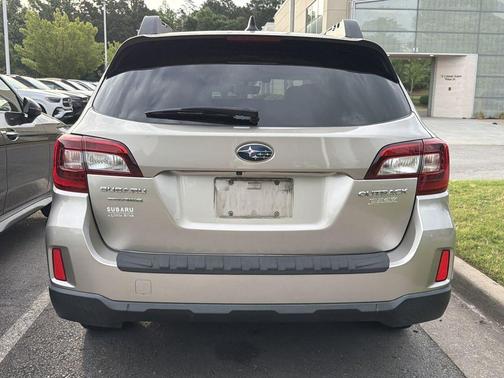Tungsten Metallic 2017 Subaru Outback 2.5i Premium