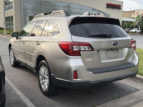Tungsten Metallic 2017 Subaru Outback 2.5i Premium