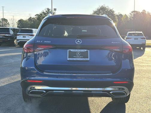 Starling Blue Metallic 2026 Mercedes-Benz GLC 300 Base 4MATIC