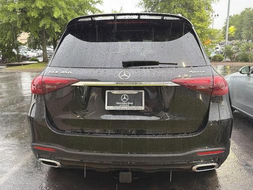 Obsidian Black Metallic 2026 Mercedes-Benz GLE 350 Base 4MATIC
