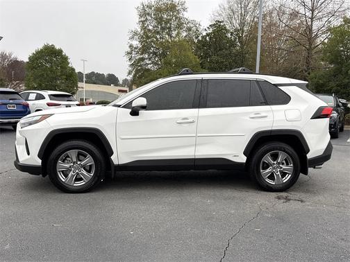 2024 Toyota RAV4 Hybrid XLE