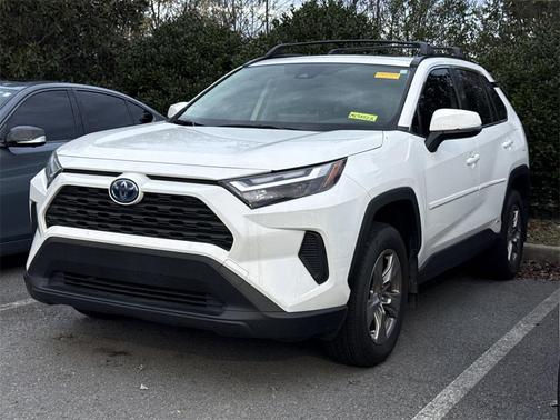 2024 Toyota RAV4 Hybrid XLE