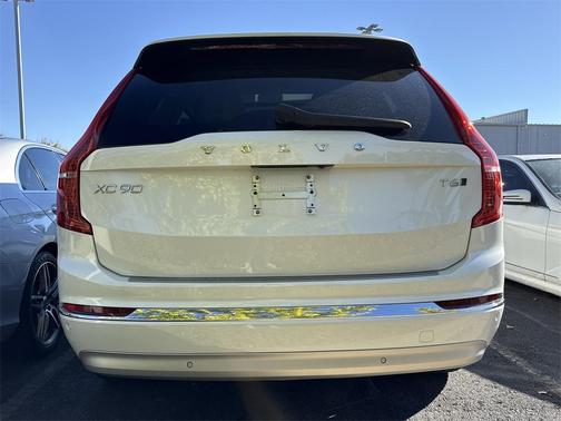 2022 Volvo XC90 T6 Inscription 6 Passenger