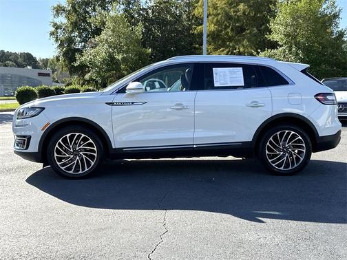 2020 Lincoln Nautilus Reserve