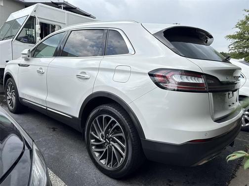 2020 Lincoln Nautilus Reserve