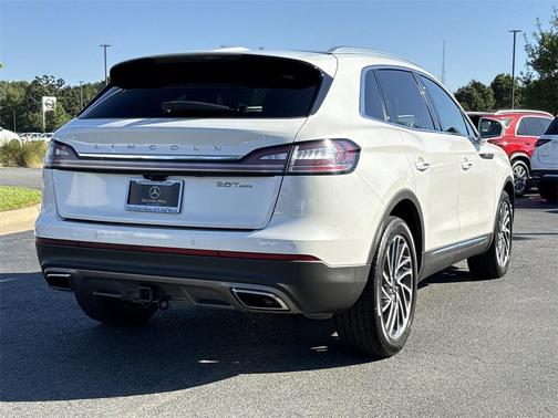 2020 Lincoln Nautilus Reserve